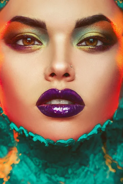 yaratıcı olun ile cinsel kadın portresi yakın çekim