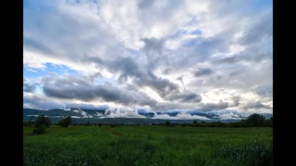 Czas Upływ Wideo Zachodem Słońca Górami Ruchome Chmury — Wideo stockowe
