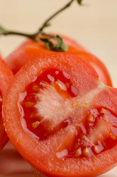 Sehr frische Tomaten — Stockfoto