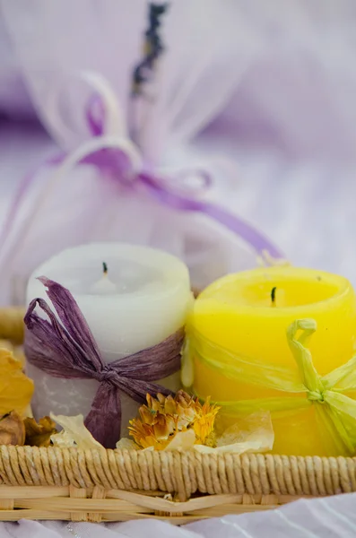 Sabão Lavander, conjunto de spa com velas Fotografias De Stock Royalty-Free