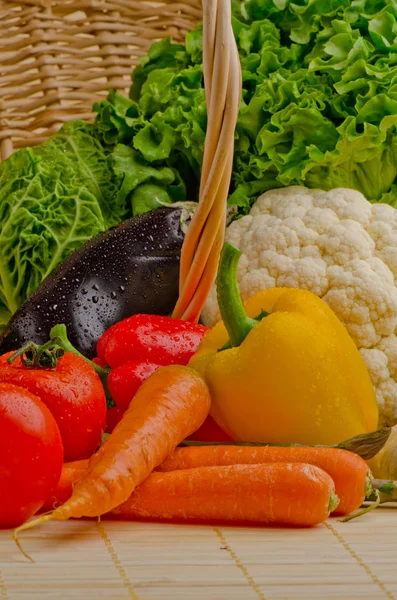 Organic raw vegetables. — Stock Photo, Image