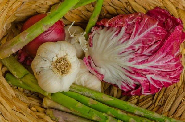 Seasonal organic raw vegetables. — Stock Photo, Image