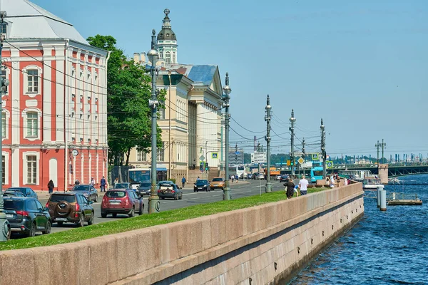 Saint Petersburg Russia Jun 2021 Bolshaya Neva Embankment — Stock Photo, Image