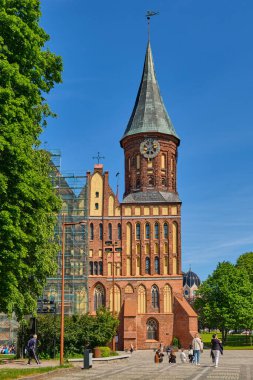 Kaliningrad, Rusya - 31 Mayıs 2021: Kanta Adası 'ndaki Kalininingrad Katedrali