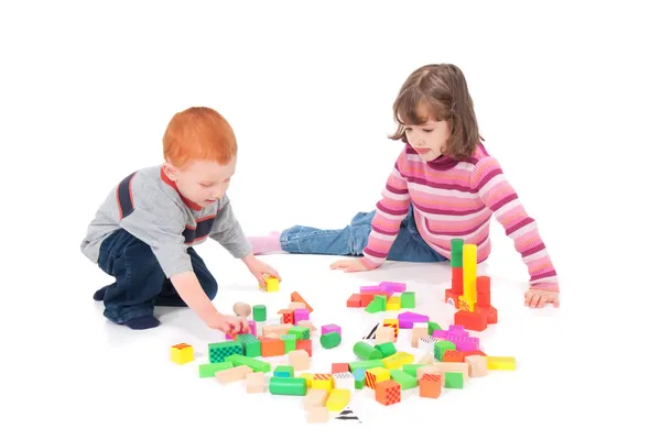 Kids playing with blocks — Stock Photo, Image