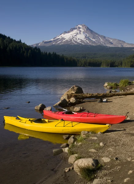 Kiyaks vid mount hood — Stockfoto