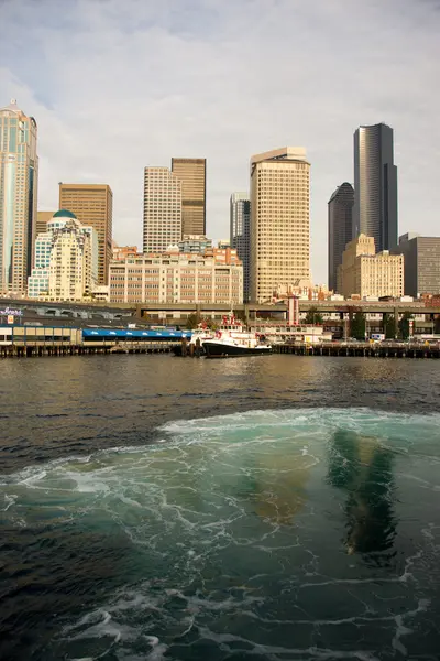 Seattle-ben a Elliott Bay — Stock Fotó