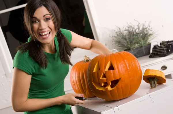 Joyful Pumpkin Carving — Stock Photo, Image