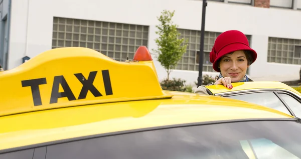 Pretty Woman Enters Auto for Taxi Ride Tourist Traveling — Stock Photo, Image