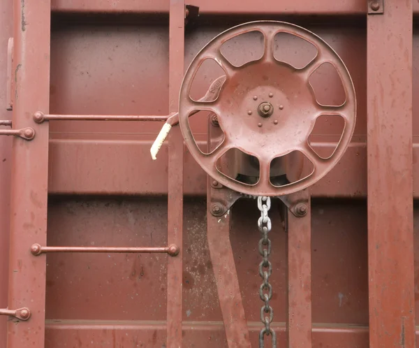 Transportador de carga de rueda de ajuste de freno de mano de vagón de ferrocarril — Foto de Stock