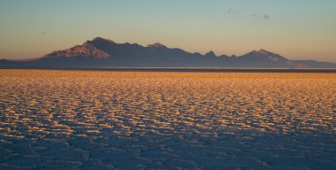 Bonneville tuz daireler tooele ilçe utah Pleistosen göl günbatımı