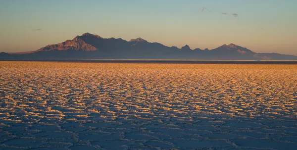 Tramonto lago pleistocenico di Bonneville salt flats tooele county utah — Foto Stock