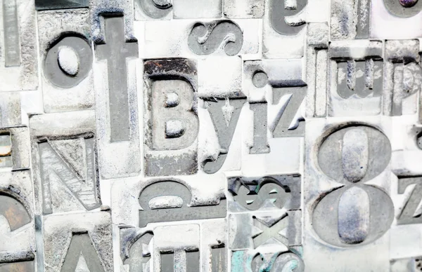 Metalltyp Druckpresse Satz veraltete Typografie Textbuchstaben — Stockfoto