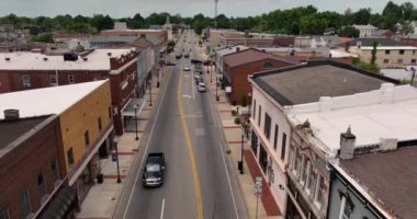 Elizabethtown Kentucky Şehir Meydanı Araç Trafik 4K UHD