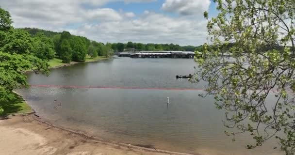 Kuttawa Resort Town Kentucky Lake North End Cumberland River Aerial — Αρχείο Βίντεο