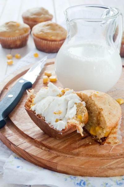 Dvojité kukuřičné muffiny — Stock fotografie