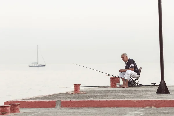 Fiske på navy pier — Stockfoto