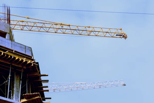 Cranes in construction — Stock Photo, Image