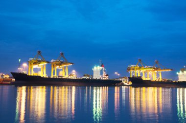 twilight ile bağlantı noktası kargo