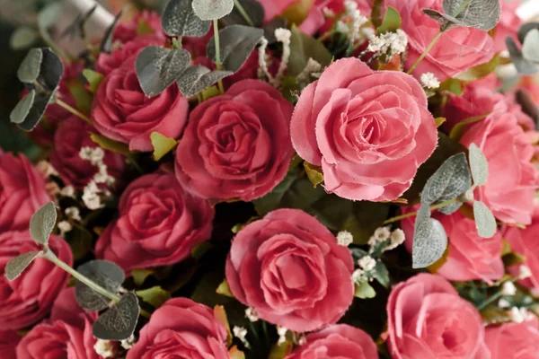 Rose artificial flowers background. — Stock Photo, Image