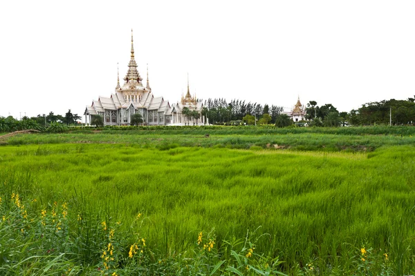 Thailändischer Tempel in der Provinz Nakhon Ratchasima, öffentlicher Tempel — Stockfoto