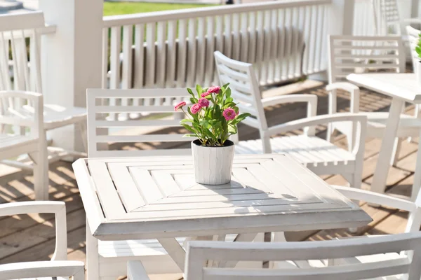 Restaurant, table outdoor with a — Stock Photo, Image