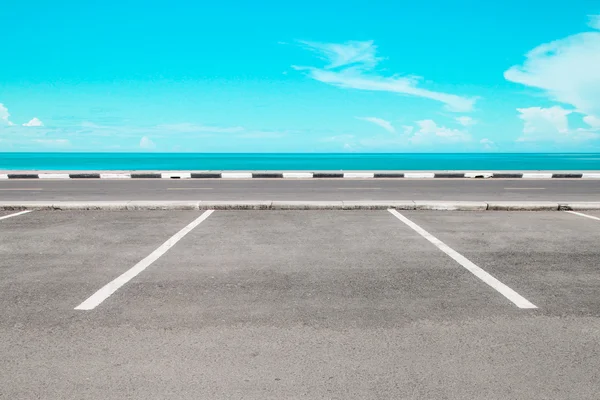 Empty parking area with sea landscape — Stock Photo, Image