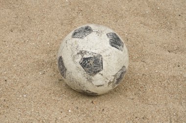 bir plaj futbol