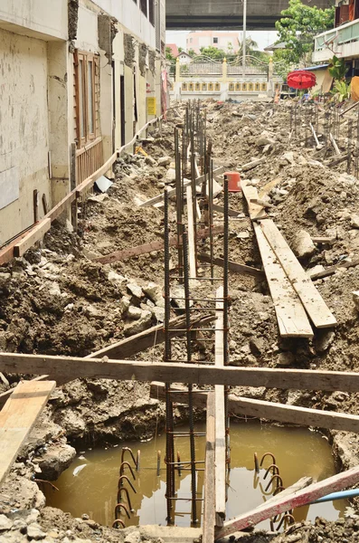 Varillas de metal barras de refuerzo para poste de hormigón — Foto de Stock