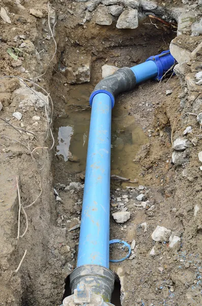 Repair water pipe — Stock Photo, Image