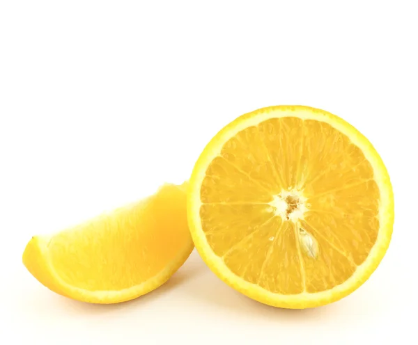 隔离片橙色水果 — 图库照片