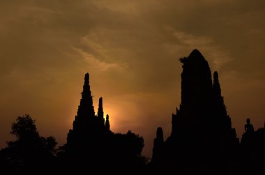 Antik pagoda siluet