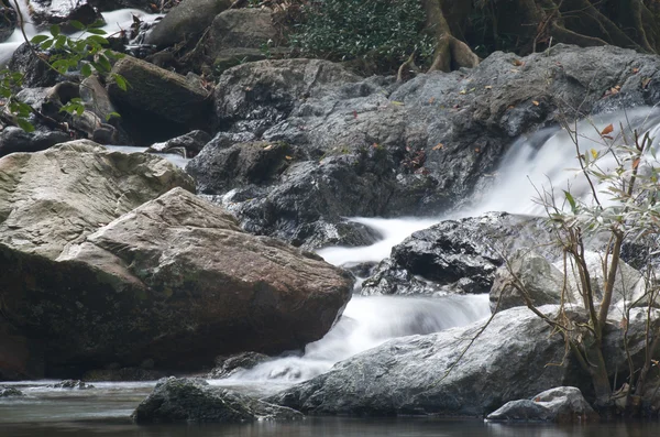 Cachoeira Klonglan em Kampangpet — Fotografia de Stock