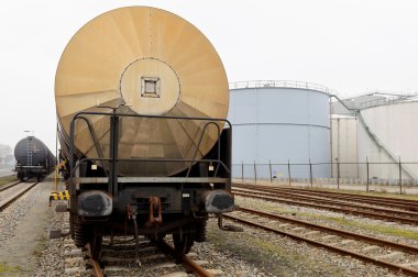 Petrol taşıma treni