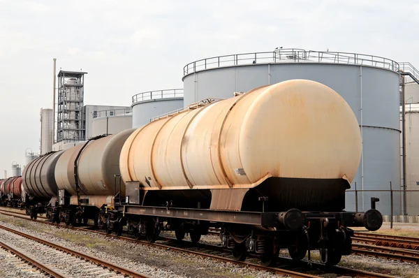 Olietanker trein voordat olie depot — Stockfoto
