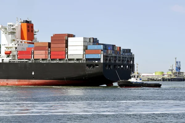 Containership in the harbor of rotterdam — Stock Photo, Image