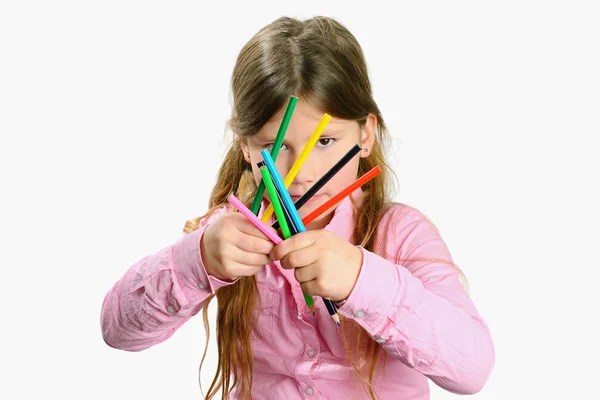 Enfant avec crayons de couleur — Photo