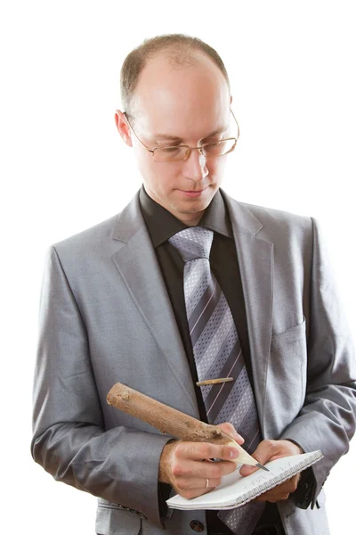 Изолированный портрет бизнесмена в костюме с карандашом на белом — стоковое фото