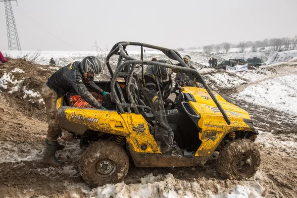 Almaty, Kazakhstan - February 21, 2013. Off-road racing on jeeps, Car competition, ATV. — Stock Photo, Image