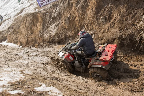 Almaty, Kazakhstan - February 21, 2013. Off-road racing on jeeps, Car competition, ATV. — Stock Photo, Image
