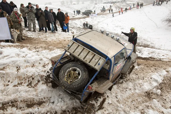 Almaty, Kazakhstan - February 21, 2013. Off-road racing on jeeps, Car competition, ATV. — Stock Photo, Image