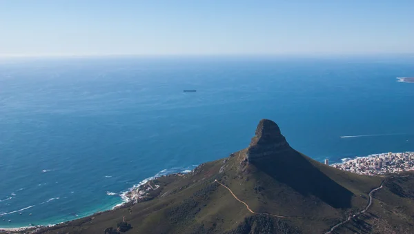 Rozhledny v Kapském městě, Stolové hory, Jižní Afrika z leteckého pohledu — Stock fotografie