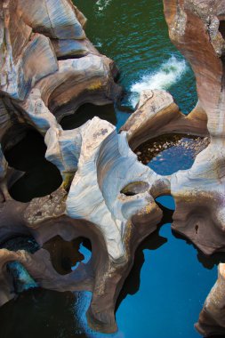 Blyde river canyon, Güney Afrika, mpumalanga, yaz peyzaj, kırmızı kayalar ve su