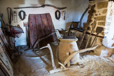 Antik Yunan seramik ve kil (sürahi, pot, vazo) Manastırı Messara Vadisi Girit, Yunanistan'ın Eserleri Müzesi
