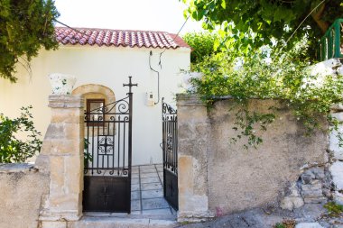 Bina dış ev küçük cretan Village Girit Adası, Yunanistan. Girit'ten diğer resimleri görmek