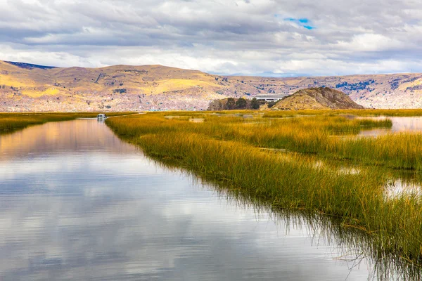 Jezero titicaca, Jižní Amerika — Stock fotografie