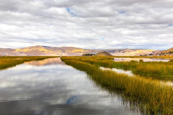 Titicacasjön, Sydamerika — Stockfoto