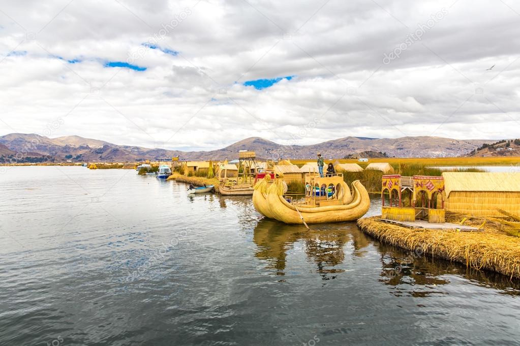 reed boat lake Titicaca,Peru