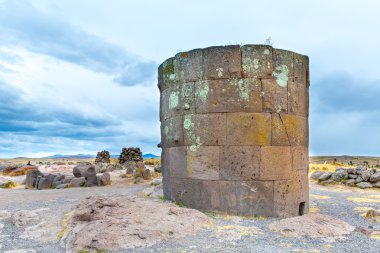 mezar yazıtı Kule'ye sillustani, peru