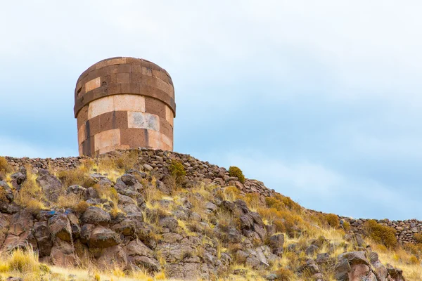 Ταφικό πύργους στην sillustani, Περού — Φωτογραφία Αρχείου
